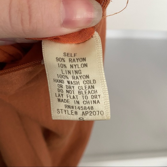 SOLD - Everly Wide-leg Jumpsuit - Picture 5 of 5